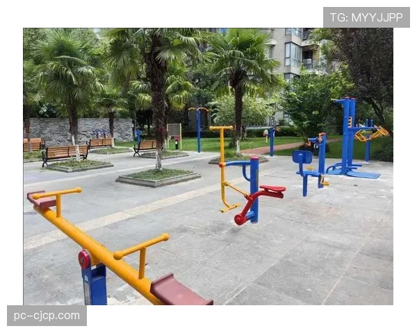 老旧城区通过调整土地用途建设多功能运动场,破解健身最后一公里